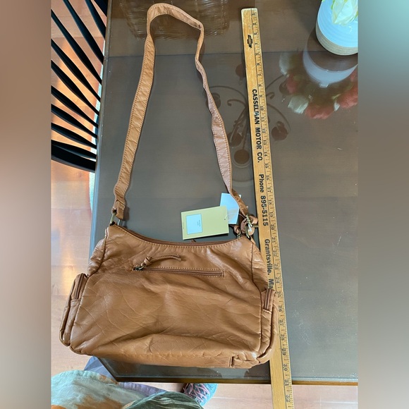 Bueno Tan Shoulder Bag - Picture 16 of 16